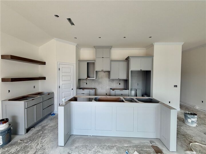 Property Photo:  1811 Ferguson Street  AR 72751 