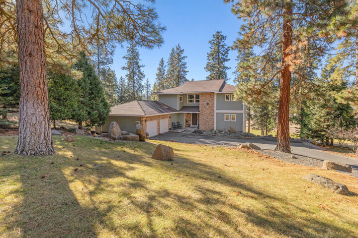Property Photo:  11750 Merganser Road  OR 97601 