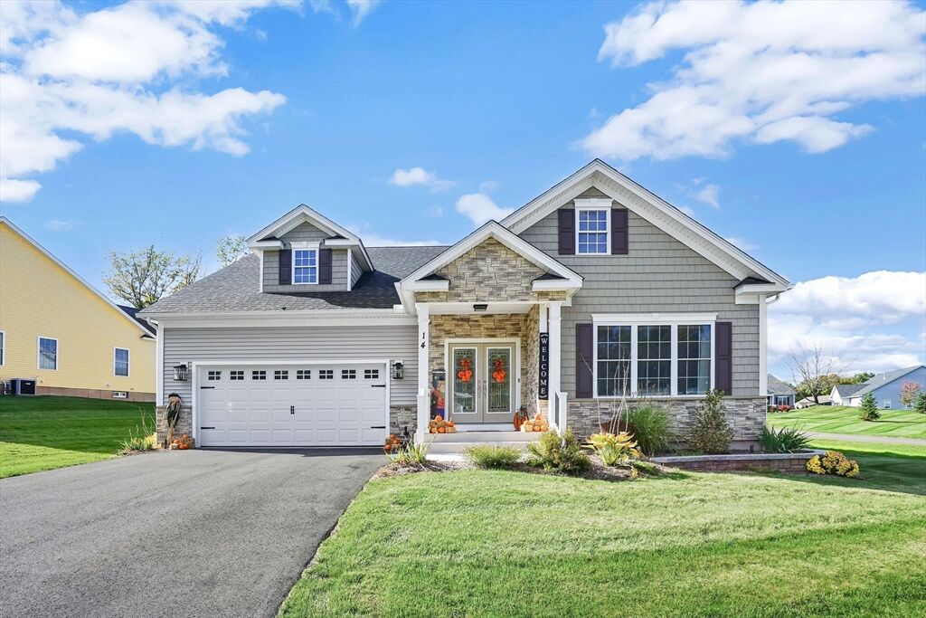 Property Photo:  48 Liberty Lane  CT 06082 