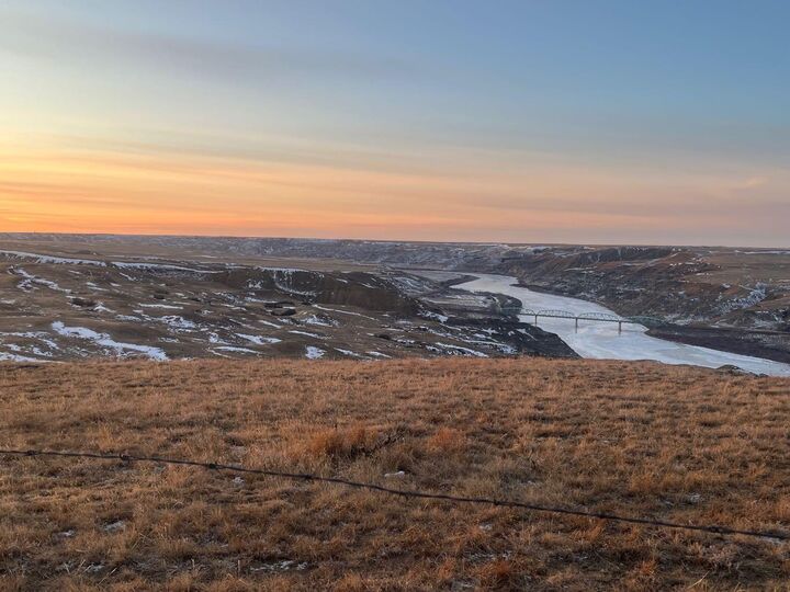 Property Photo:  NE, NW 27 20 1 W4, All Sec 28 20 1 W4, SE 29&Ampse 34  AB T0J 0H0 