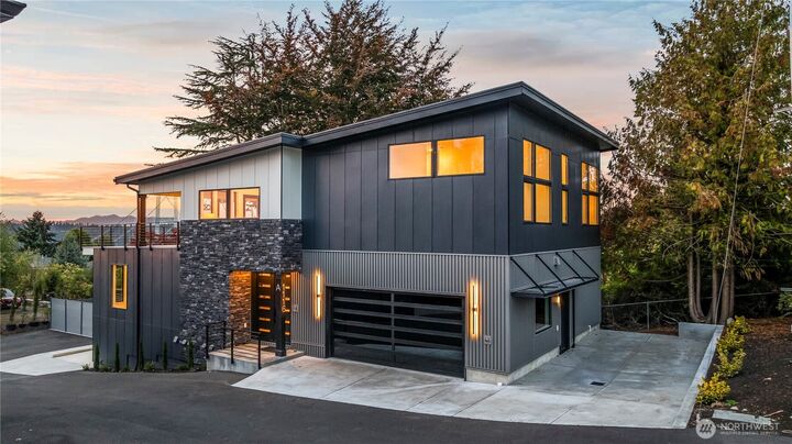 Property Photo: 1116 N Jackson Avenue WA 98406