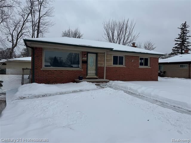 Property Photo:  6327 Merriman Road  MI 48135 