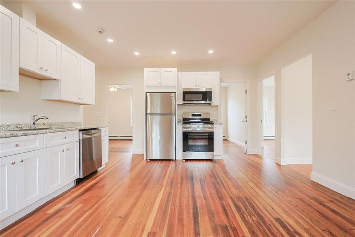 Property Photo:  529 Wood Street 2  RI 02809 