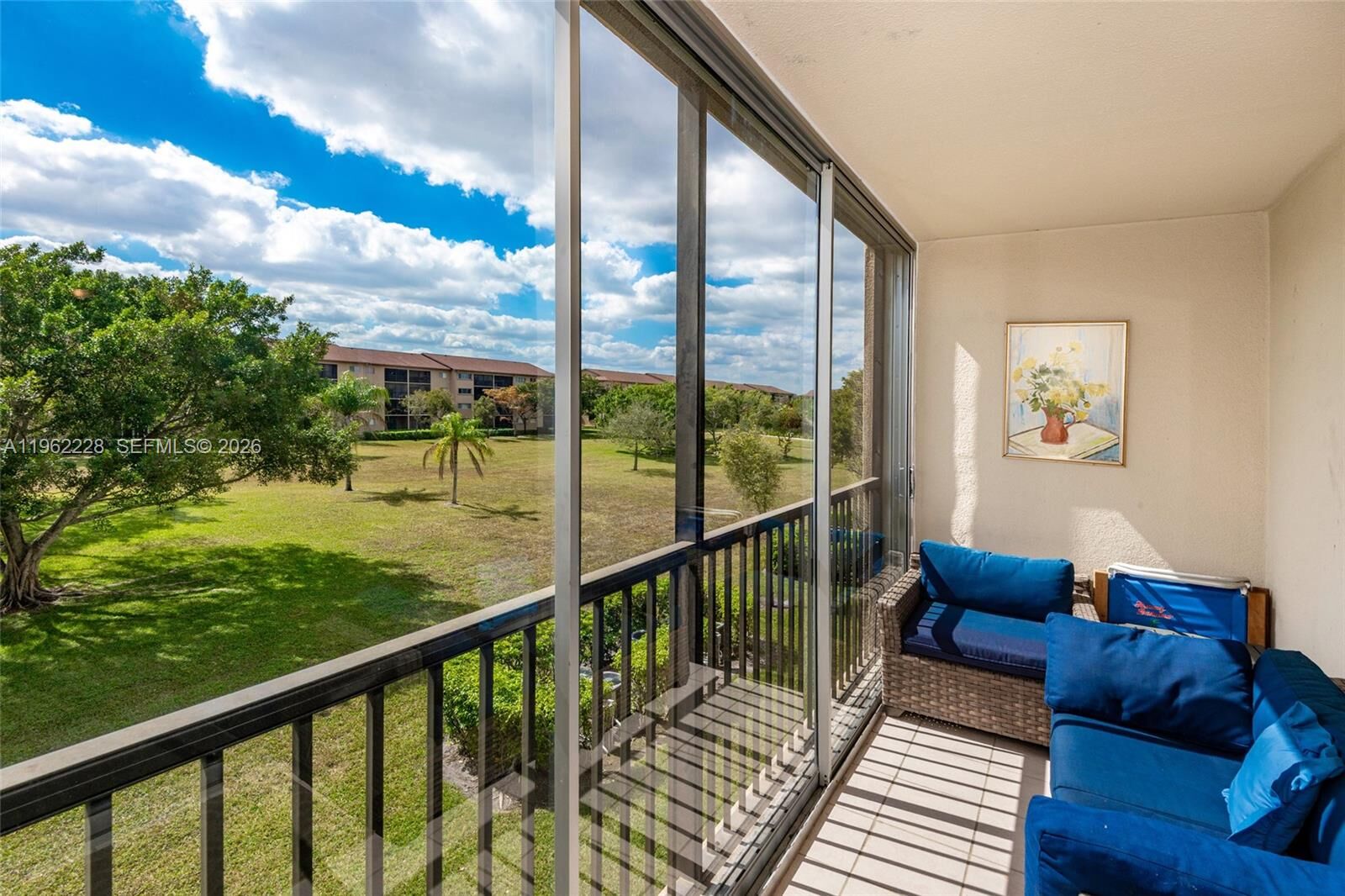 Property Photo: 12550 SW 15th St 302E FL 33027