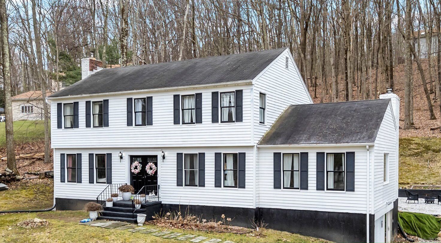 Property Photo:  9 Katrina Circle  CT 06801 