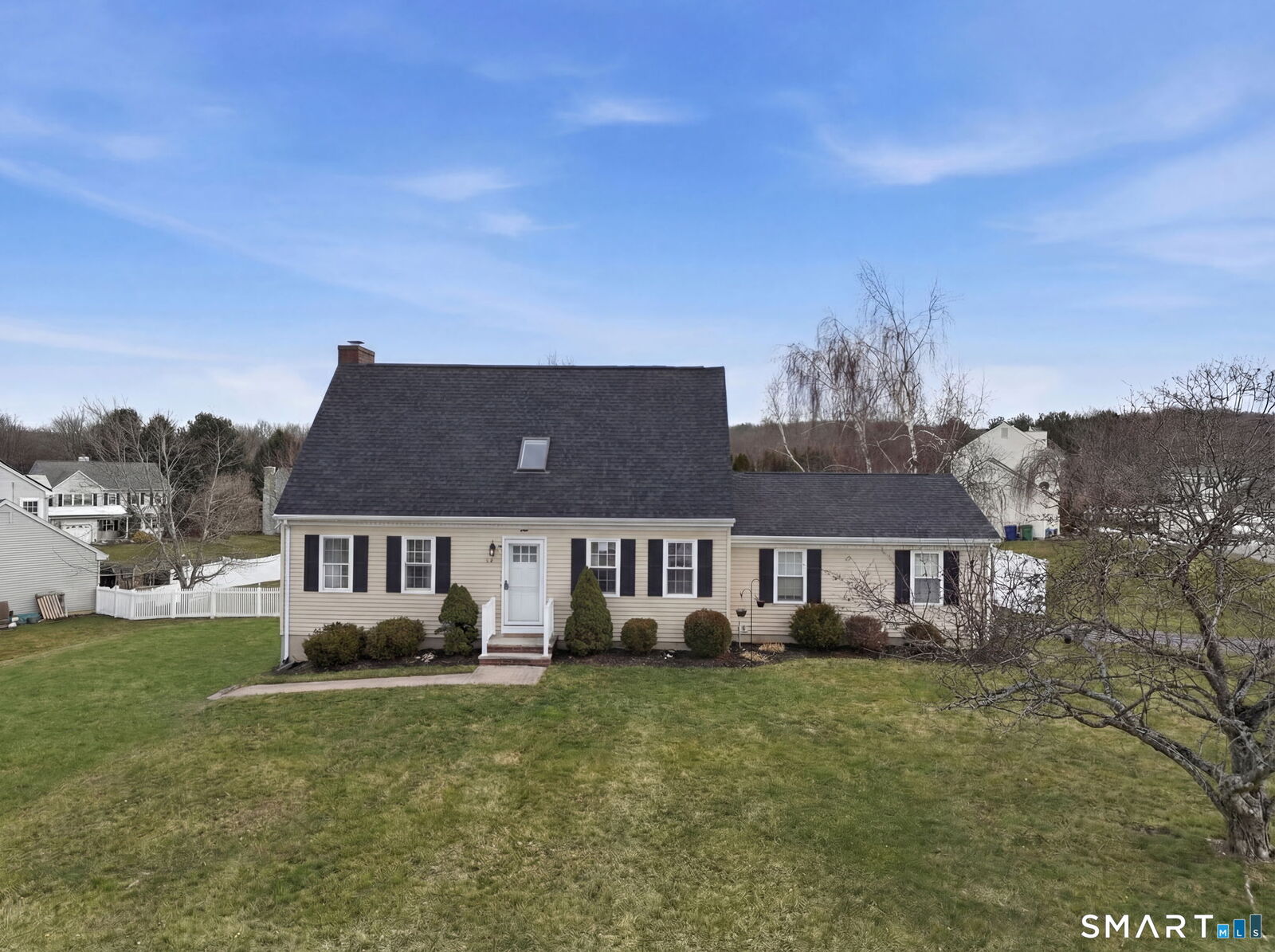 Property Photo: 122 Baldwin Drive CT 06457