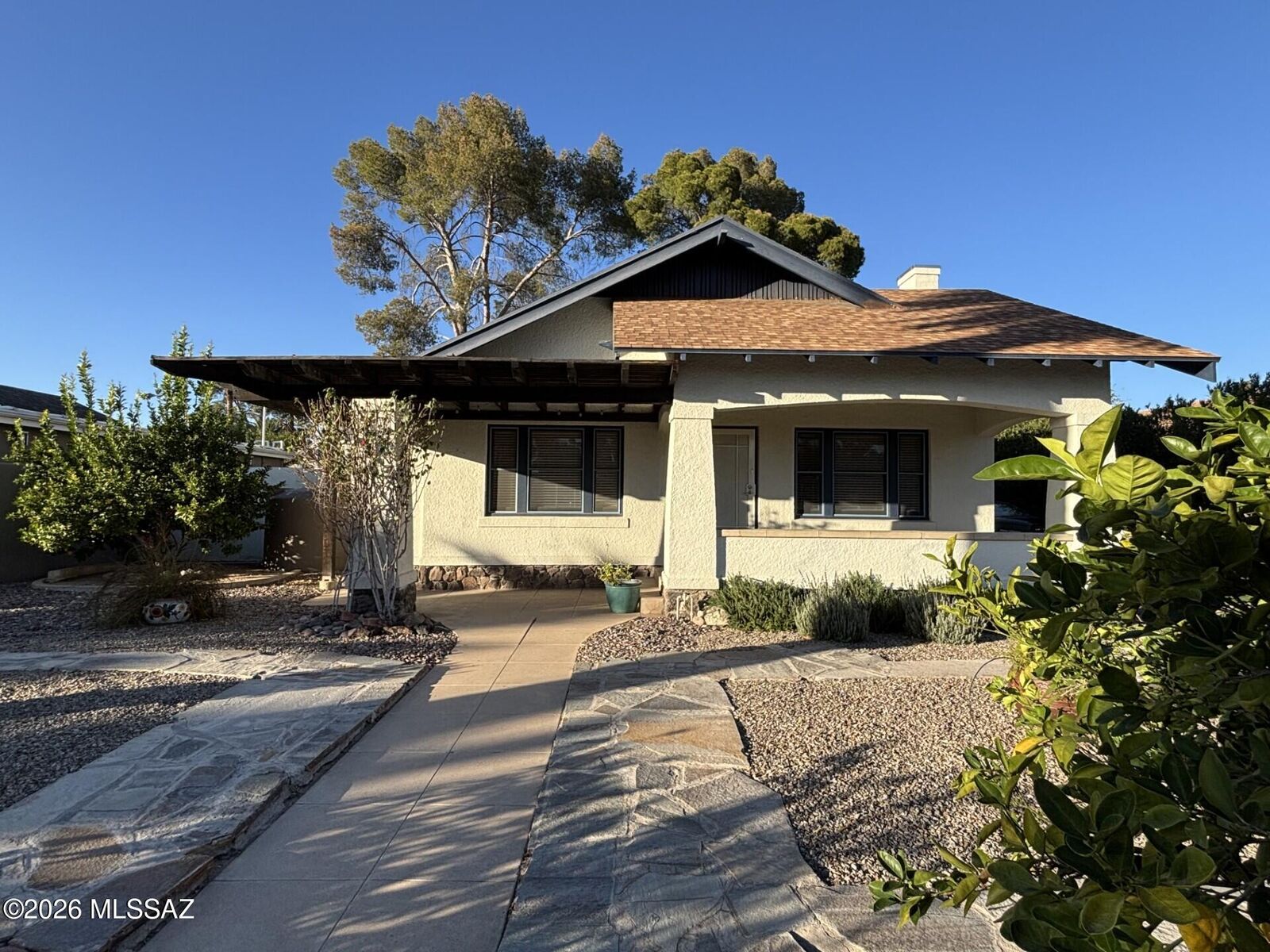 Property Photo:  1935 E 4th Street  AZ 85719 