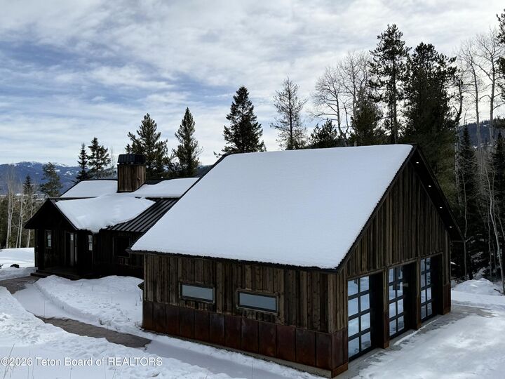 Property Photo:  5727 Forest Ridge Road  ID 83455 