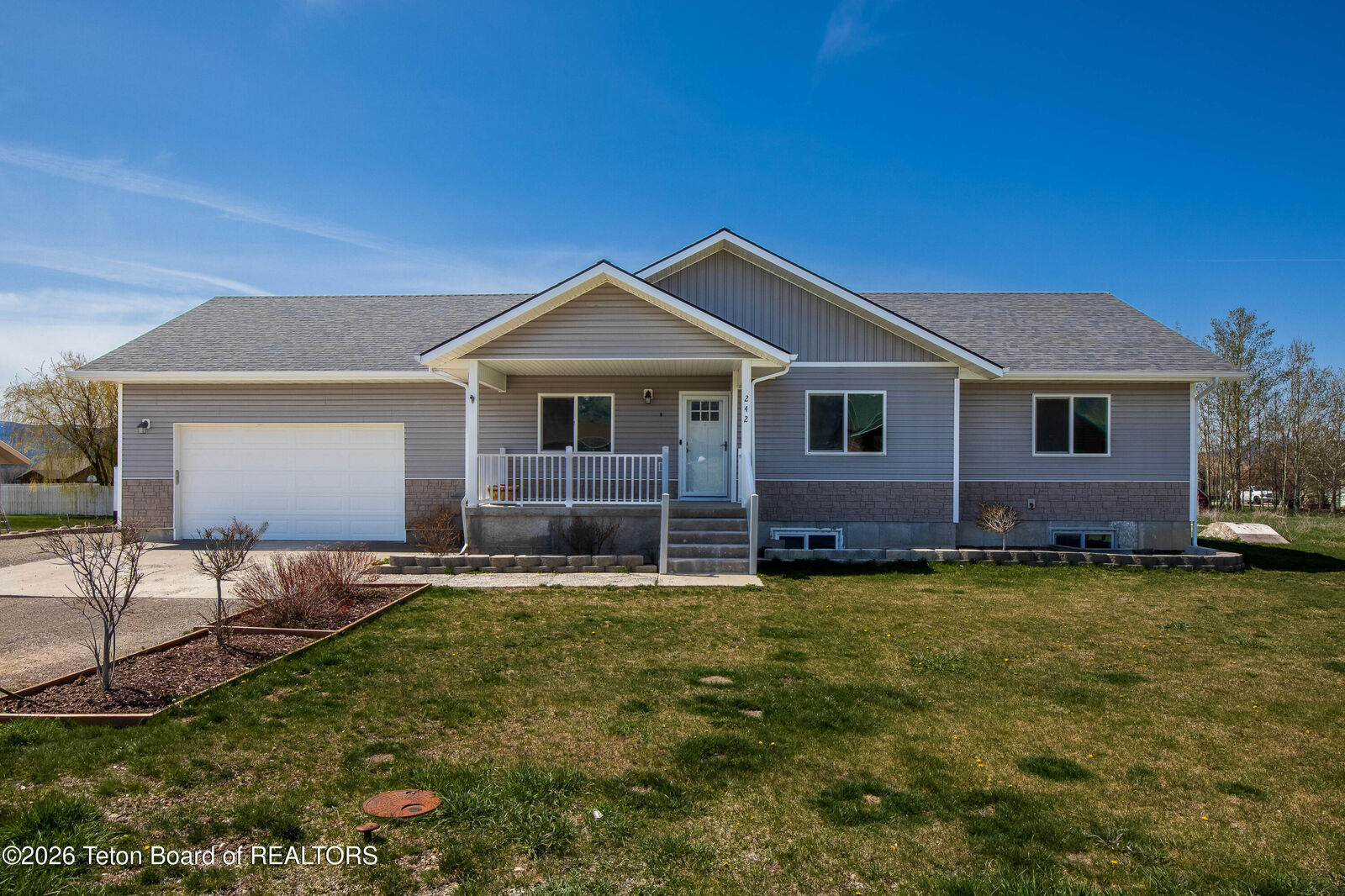 Property Photo:  242 Holly Dr  WY 83127 