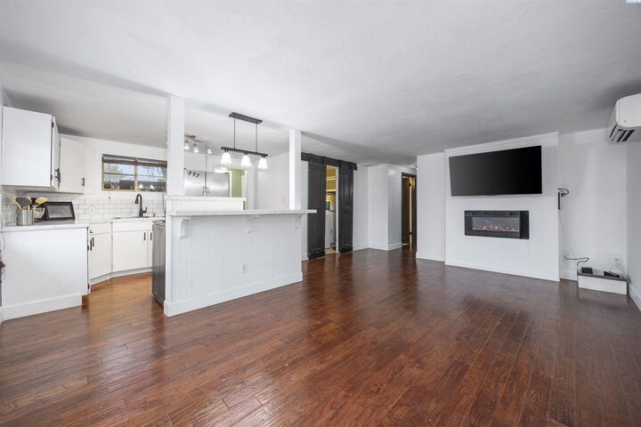 Property Photo:  2722 W 7th Ave  WA 99336 