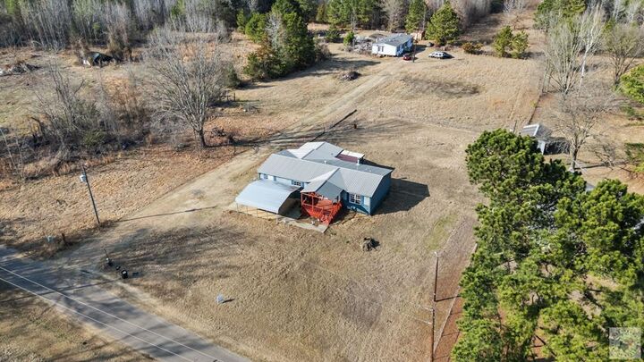 Property Photo: 820 County Road 3676 TX 75572