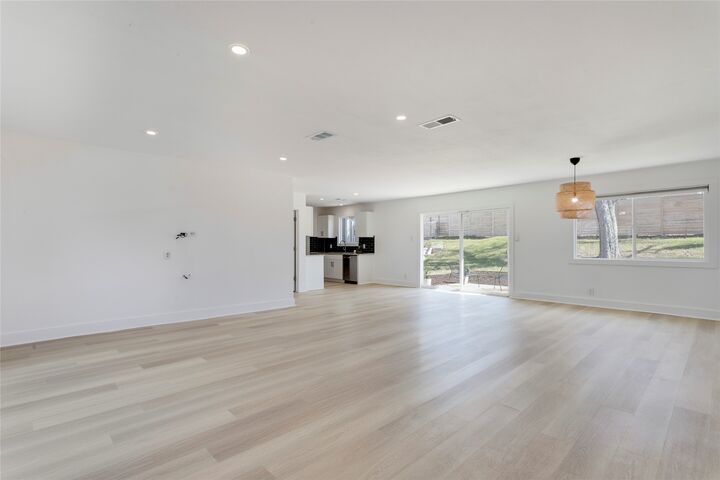 Property Photo: 4715 Carsonhill Drive TX 78723