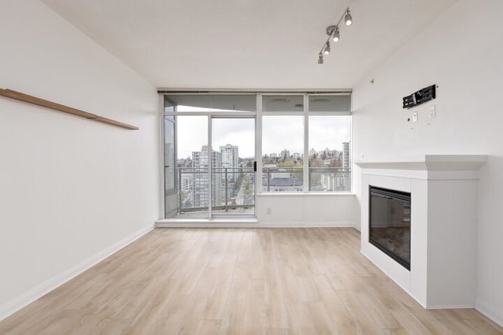 Property Photo:  898 Carnarvon Street 2207  BC V3M 0C3 