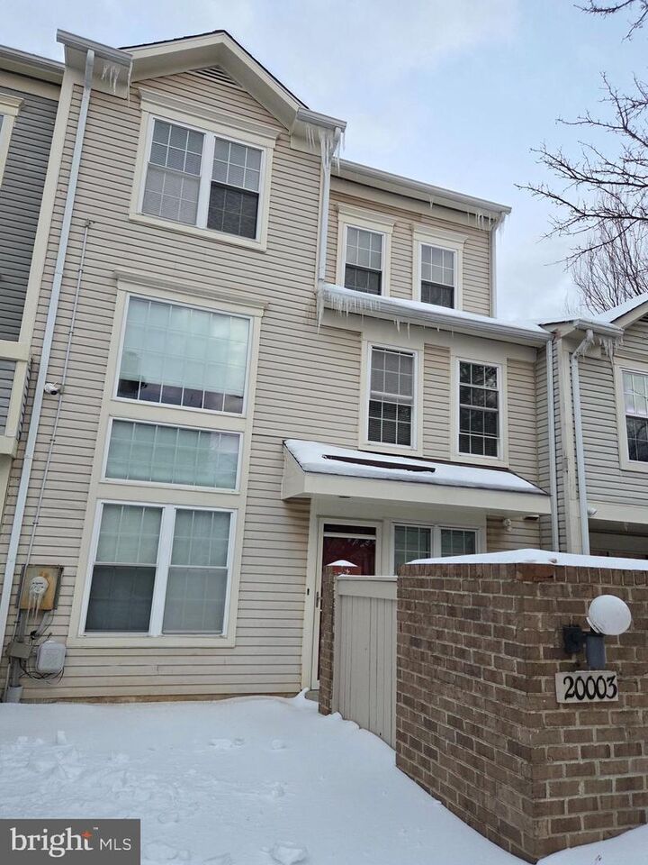 Property Photo: 20003 Canebrake Court MD 20886