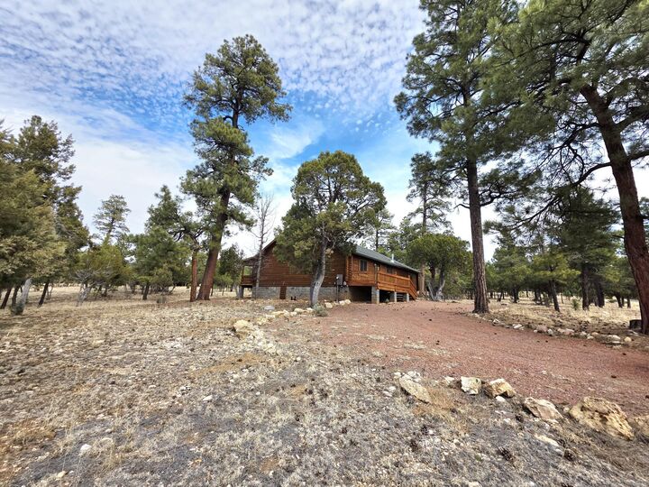 Property Photo:  3052 Durango Drive  AZ 86024 