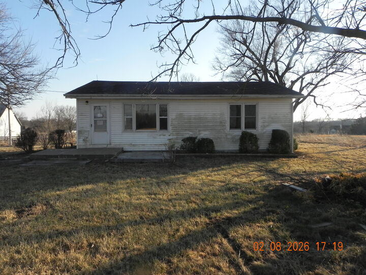 Property Photo: 1600 Hwy 124 MO 65255