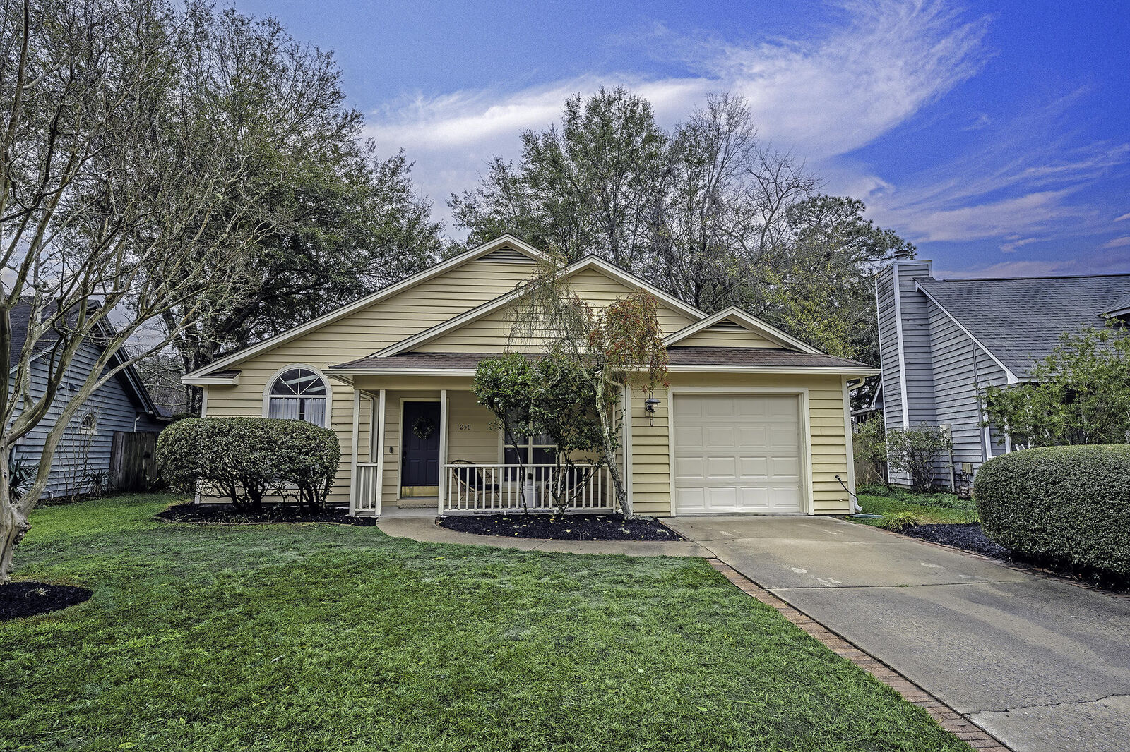 Property Photo:  1258 Llewellyn Road  SC 29464 