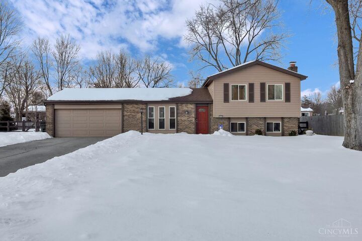 Property Photo: 7966 Country Green Court OH 45069