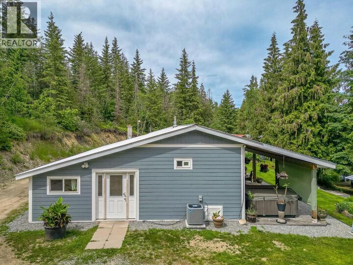 Property Photo:  645 Capri Road  BC V0E 1V3 