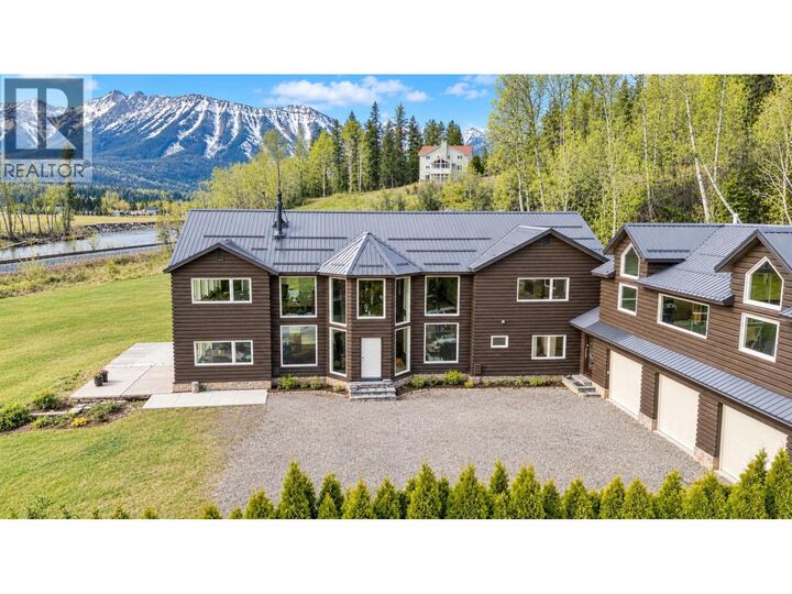 Property Photo: 3982 McGiverin Road BC V0B 1M4