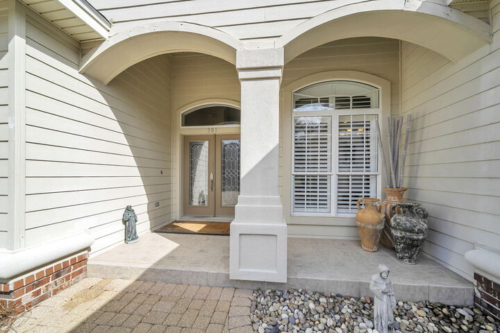 Property Photo:  381 Grassy Cove  FL 32541 