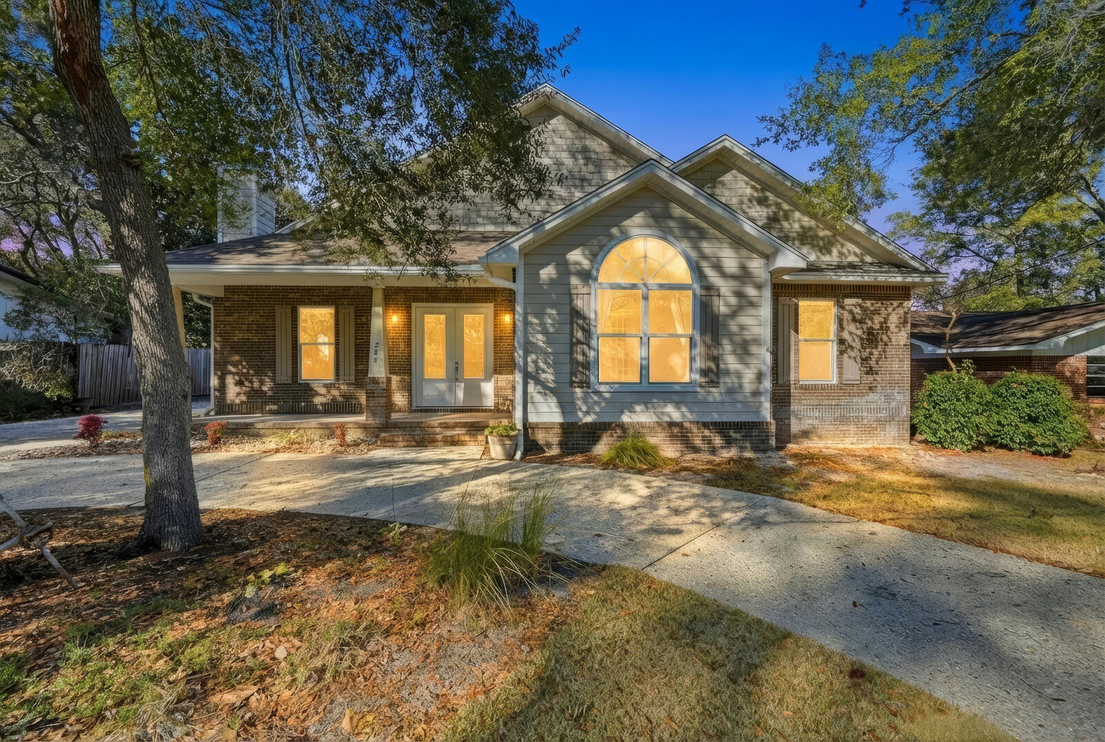 Property Photo:  266 Florida Avenue  FL 32580 