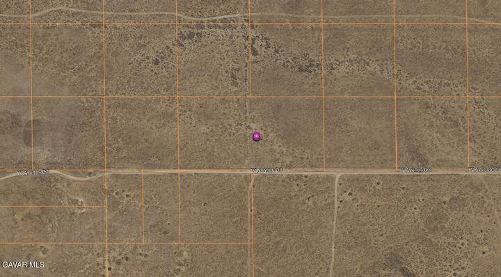 Property Photo:  Cor 95 Stw # D8  CA 93536 