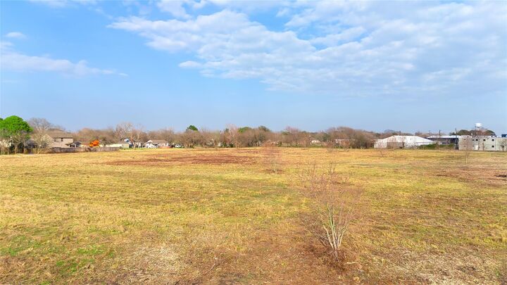Property Photo:  0 31st Street N  TX 77590 