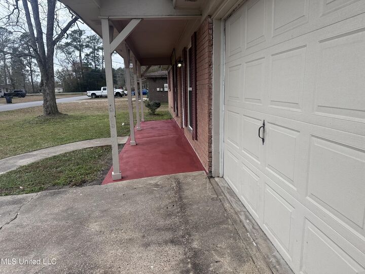 Property Photo:  4113 Mimosa Drive  MS 39562 