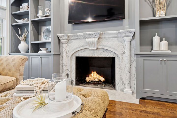 Property Photo:  203 S Columbia Street  IL 60540 