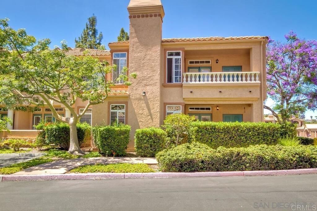 Property Photo:  3575 Cameo Drive 43  CA 92056 