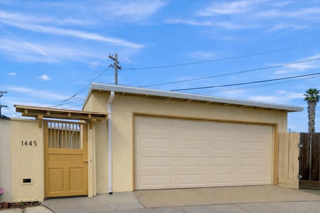 Property Photo:  1445 Amador Circle  CA 93906 