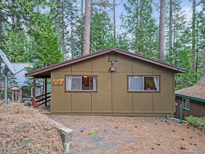 Property Photo: 25756 Upper Scenic Drive CA 95335