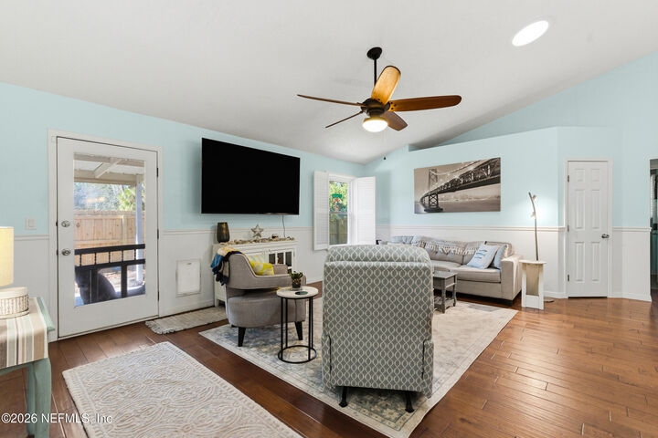 Property Photo: 2341 Sussex Drive FL 32034