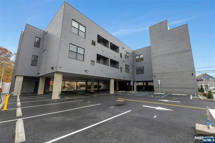 Property Photo:  255 Ridge Road 306  NJ 07071 