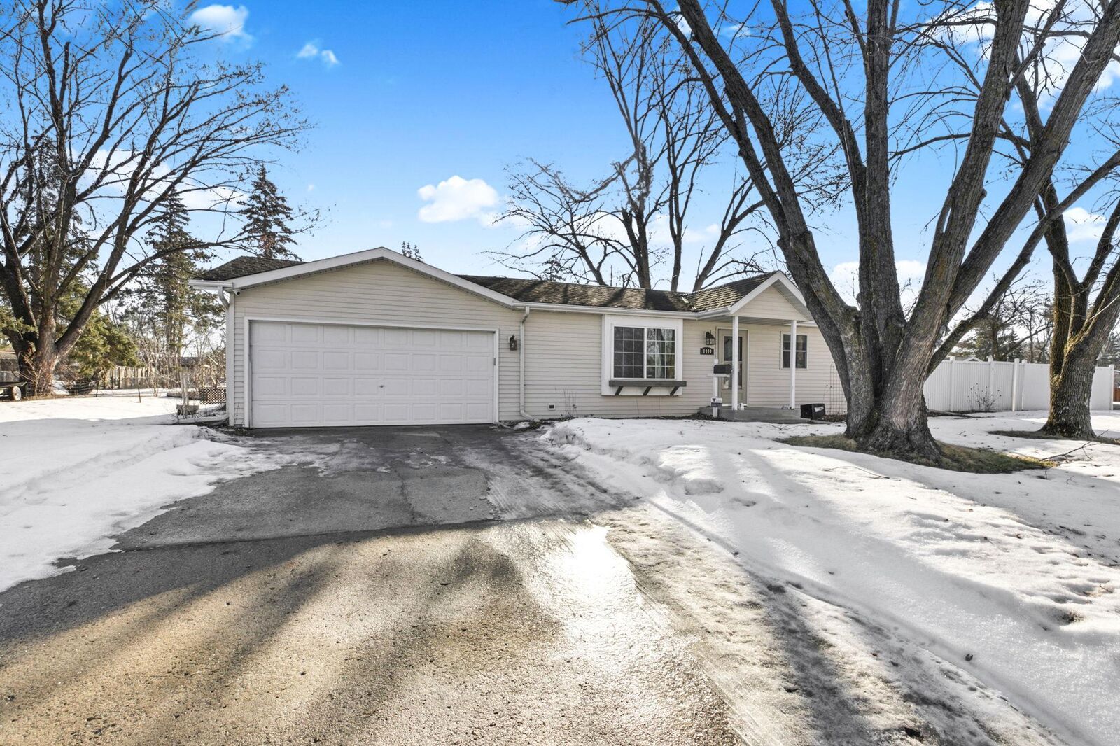 Property Photo: 1000 22nd Avenue N MN 56303