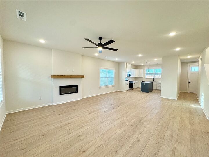 Property Photo: 5903 SW Bear Creek Avenue AR 72713