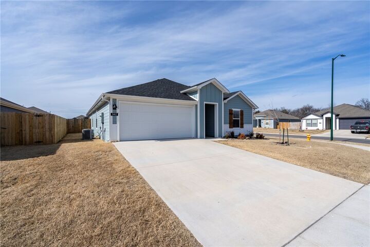 Property Photo:  302 E Seville Street  AR 72761 