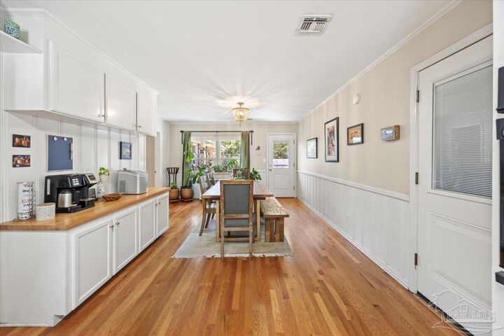 Property Photo:  1751 Foulis Dr  FL 32503 