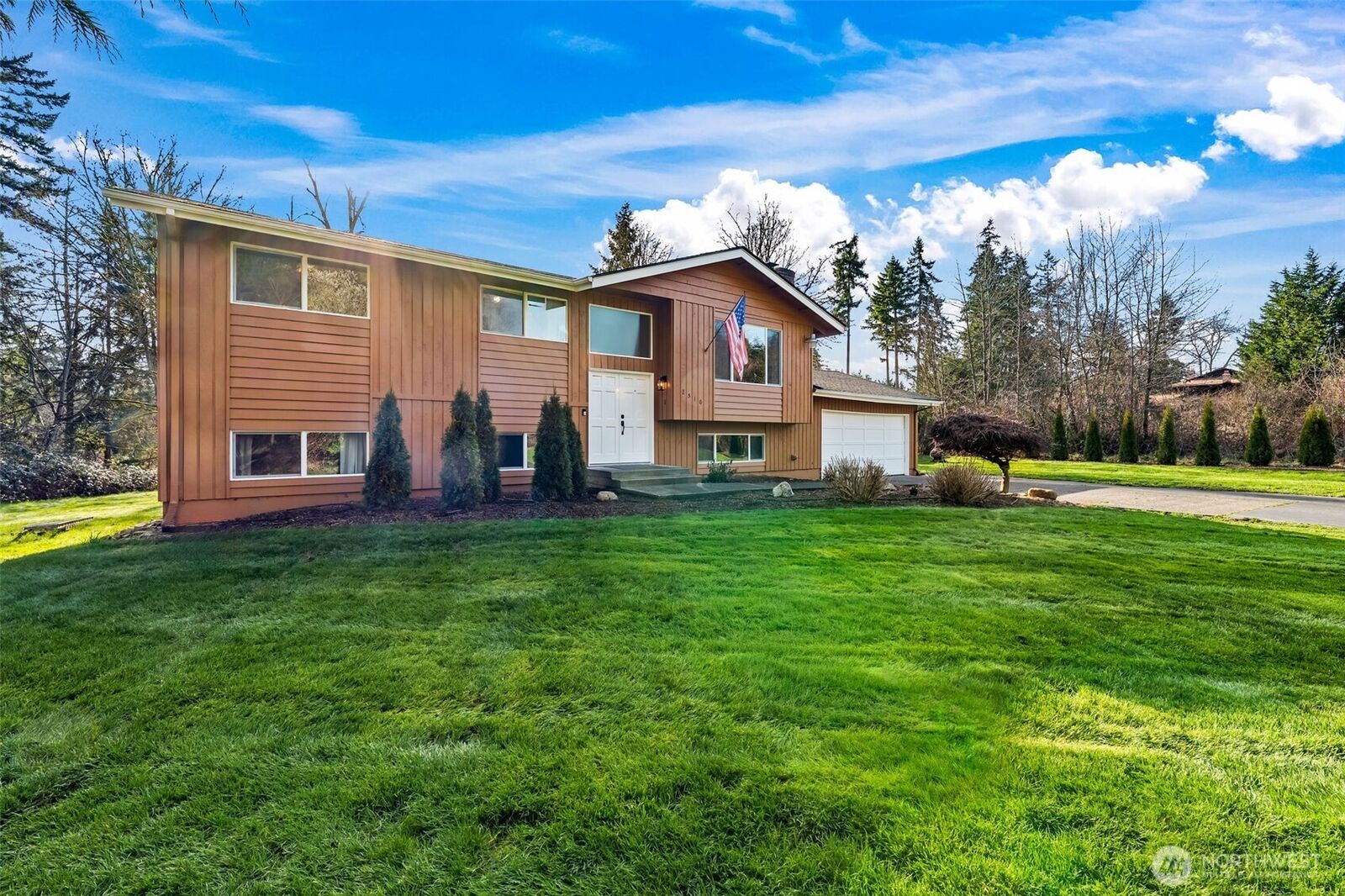 Property Photo:  2510  90th Street E  WA 98445 