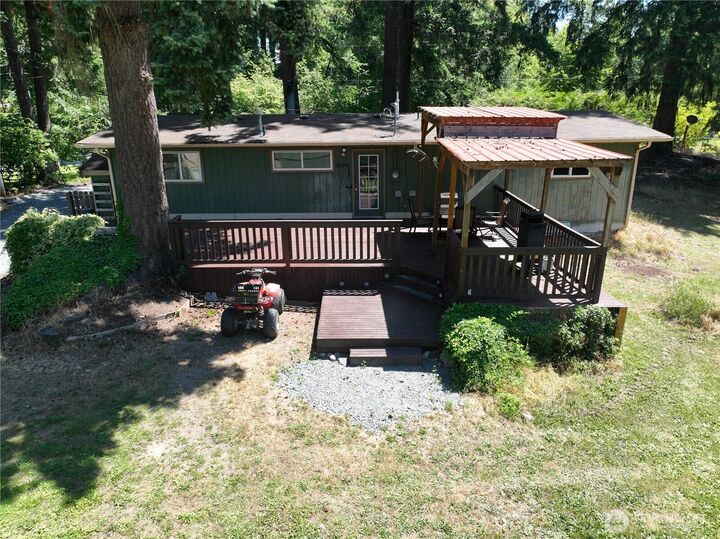 Property Photo:  36204  108th Avenue Ct E  WA 98328 