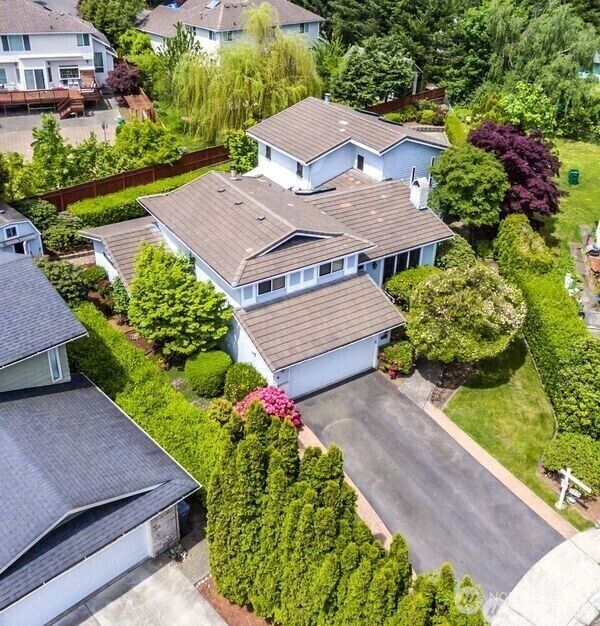 Property Photo:  19114  49th Place W  WA 98036 