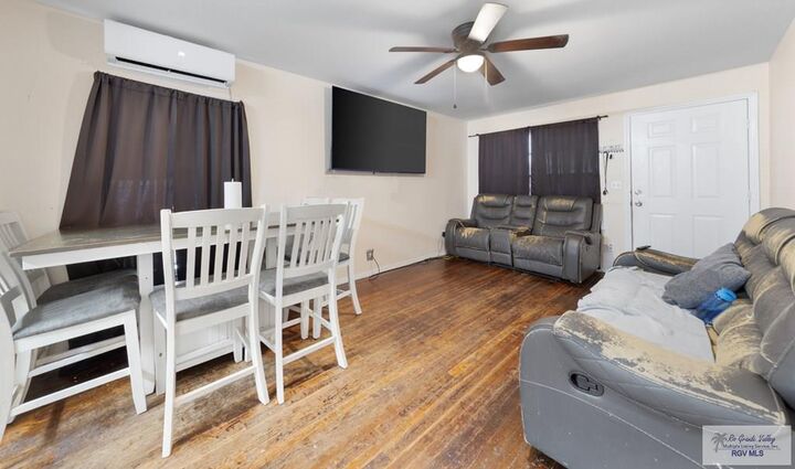 Property Photo: 1214 S C TX 78550