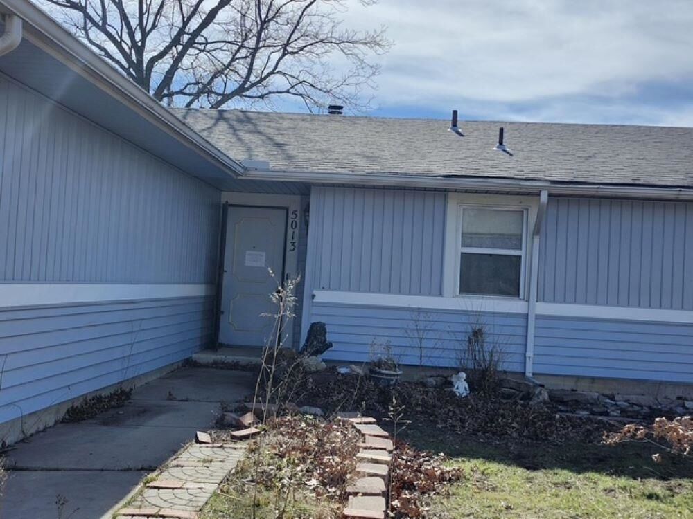 Property Photo:  5013 Looman St  KS 67220 