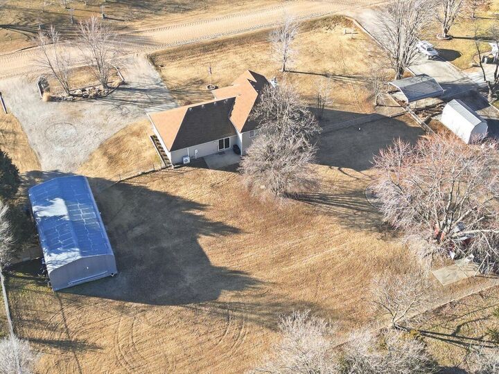 Property Photo:  1304 E 85th St S  KS 67060-9120 