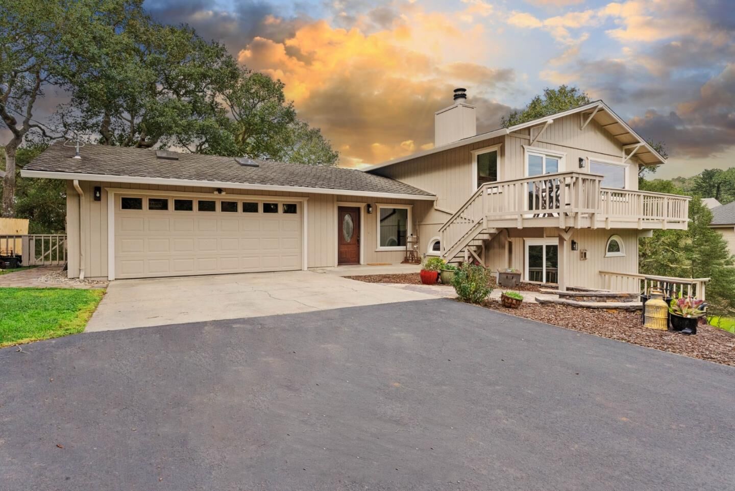 Property Photo:  280 Hidden Valley Road  CA 95076 
