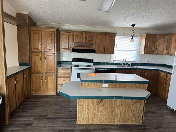 Property Photo: 6938 Rue Renard Rouge LA 70647