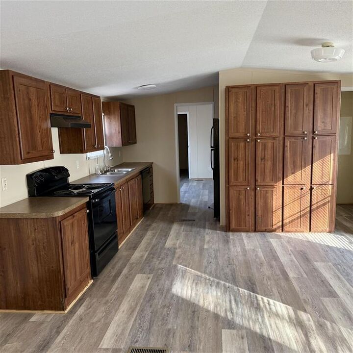 Property Photo: 806 Cole Lane LA 70532