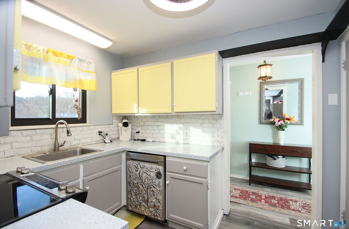 Property Photo:  315 Heritage Village B  CT 06488 