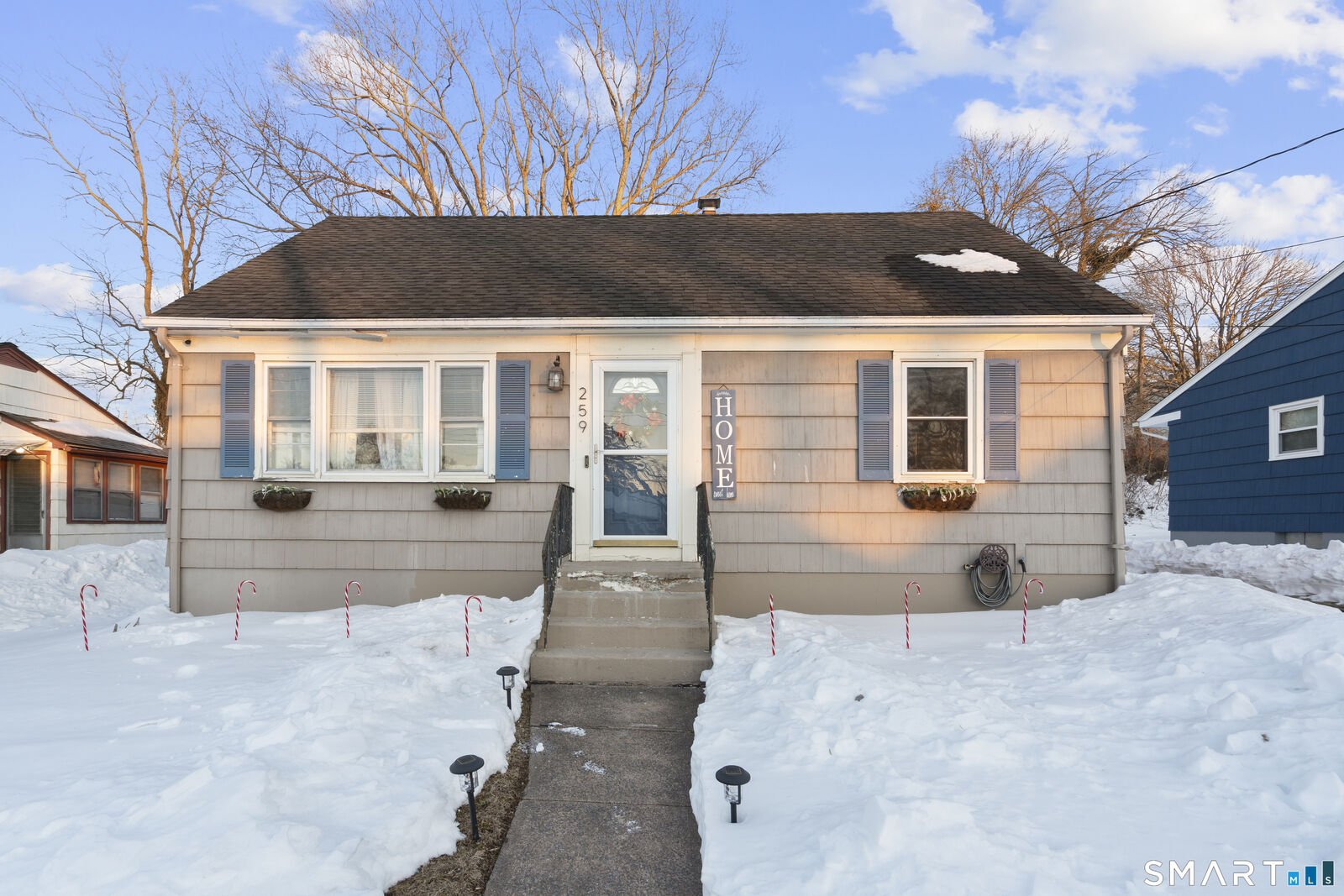 Property Photo:  259 Elaine Terrace  CT 06512 